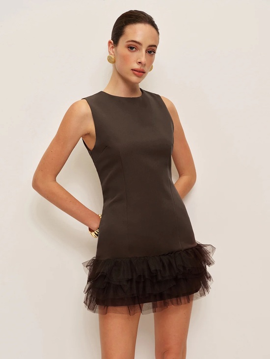 Commense Dresses & Skirts - Commense Ruffled Hem Sleeveless Dress - Size S